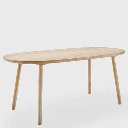 Naïve Dining Table