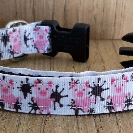 Collar/ Small/ Pigs in the Mud