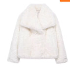 L / White