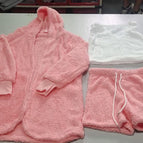 L / Pink