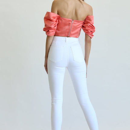 Off the Shoulder Summer Tops – Stylish & Chic for Every Occasion