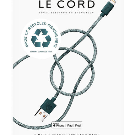 Green iPhone Lightning cable · 2 meter · Made of recycled fishing nets