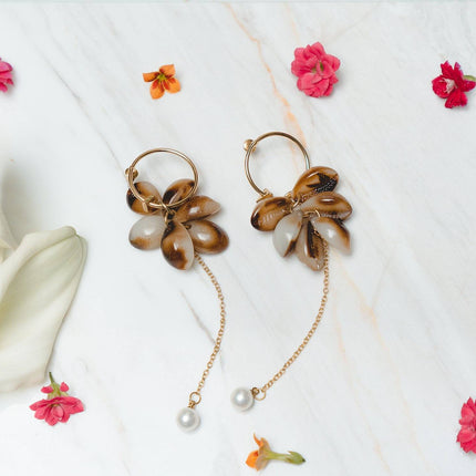 Look and Dangle Tortoiseshell Earrings