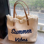 Width 50cm/Height 36cm/Thickness 14cm/Weight 410g / off white