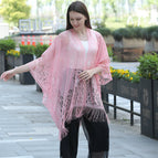 Hollow lace shawl in pink / 90cm