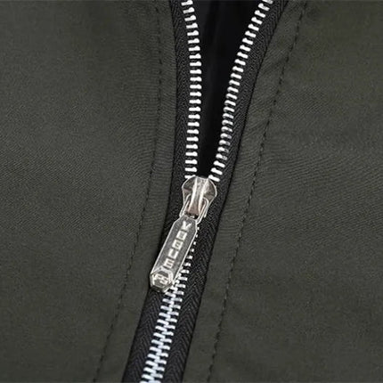Mens Zipped Up Windbreaker Jacket