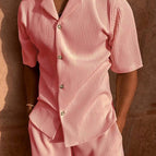 M / Pink