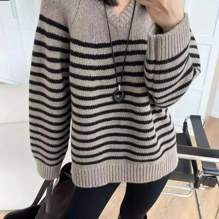 High-end V-neck striped 100% wool knitted sweater loose pullover