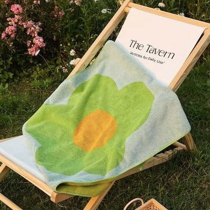 Cute Whimsical Sunflower Bath Towel - Ultra Soft & Absorbent Staple