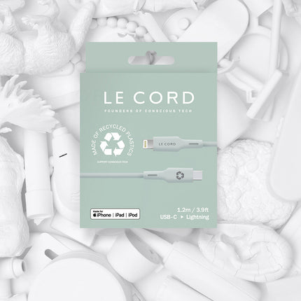 Pale Pine iPhone Lightning to Type C · 1.2 meter · Made of recycled