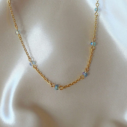 18 Karats Chrome Glass Crystals Chain Choker