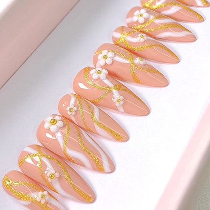 “Daisy Bloom” 3D Flowers Press On Nails Set