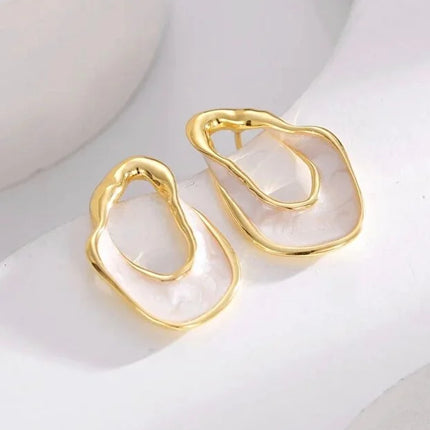 Asymmetric Plaid Enamel Gold Tone Women Modern Stylish Jewelry