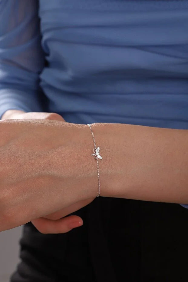 925 Sterling Silver Minimal Dragonfly Bracelet with White Zircon Stone