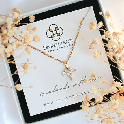 24 Karats CZ Dainty Flower Petals Pendant Necklace