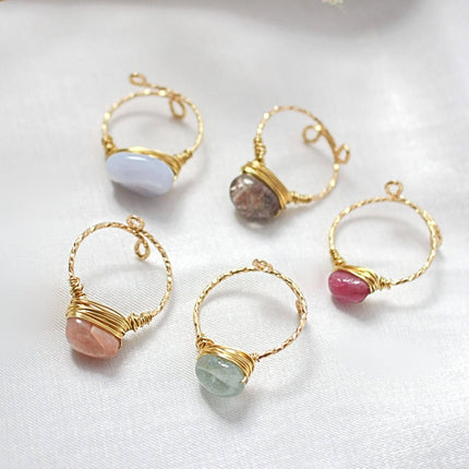 18 Karats Natural Crystals Hand Wired Solitaire Ring