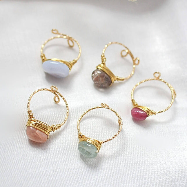 18 Karats Natural Crystals Hand Wired Solitaire Ring