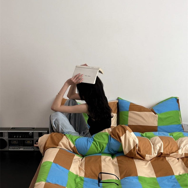 Dopamine Checker Queen Duvet Cover Set With Pillowcases & Fitted Sheet