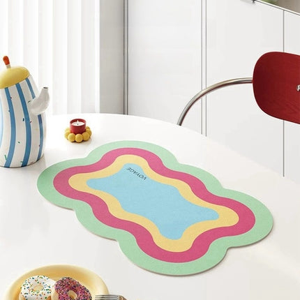 Dopamine Scalloped-edge Placemat Set Of 4 Pcs for Whimsical Table