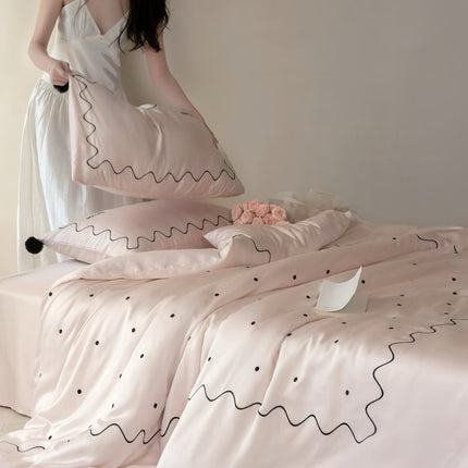 Elegant Retro Polka Dot Silky Tencel Lyocell Queen Size Duvet Cover