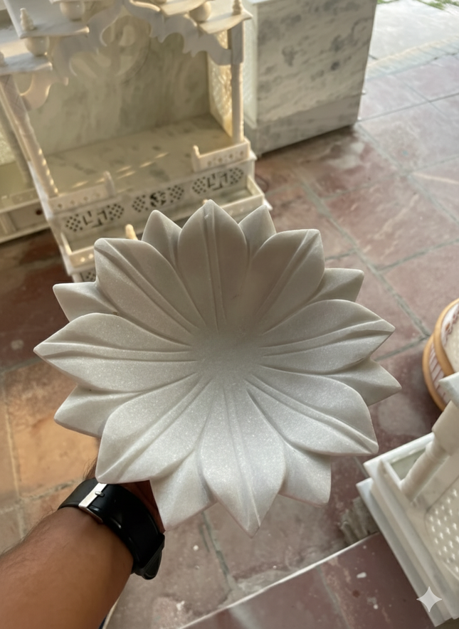 Marble Lotus Bowl – Hand-Carved White Stone Decor