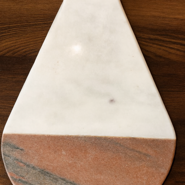 Marble & Stone Teardrop Serving Board – Dual-Tone Kitchen Decor