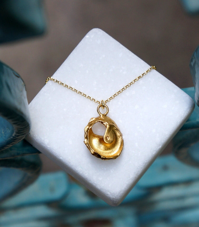 Solid Gold Sea Shell Pendant - 14K Gold Necklace for Women | Handmade