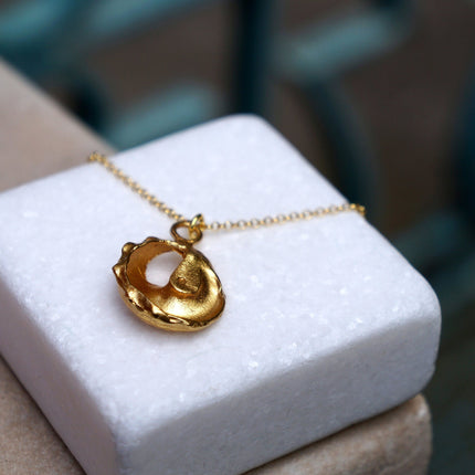 Solid Gold Sea Shell Pendant - 14K Gold Necklace for Women | Handmade
