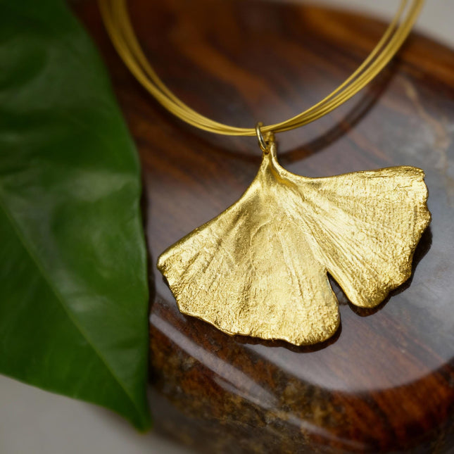 Ginkgo Biloba Necklace – Gold Dipped Real Leaf Pendant | Nature