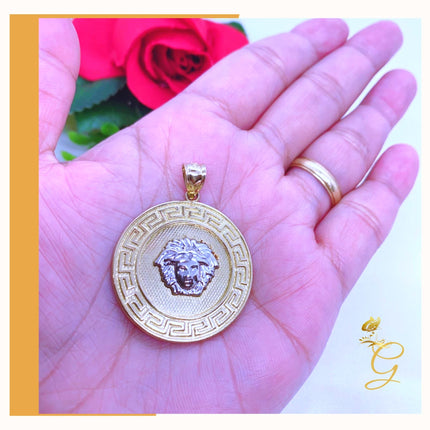 10K Yellow Gold Pendant