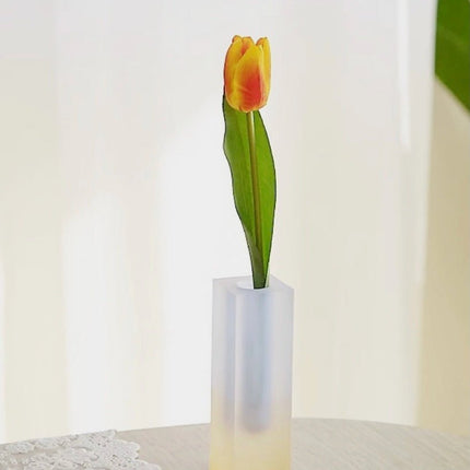 Iridescence Vase - Modern Whimsical Eclectic Decorative Table Setting