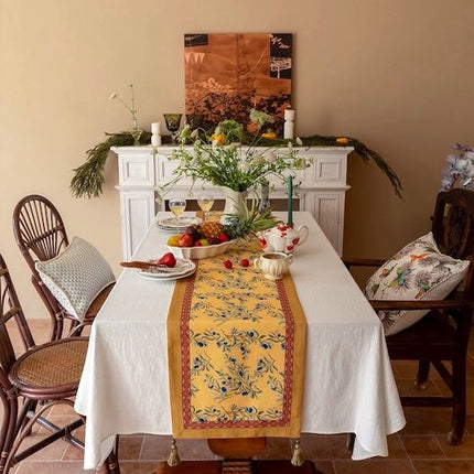 Italian Floral Decorative Table Runner for Elegant Table Setting