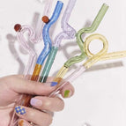 4 Matching Straws