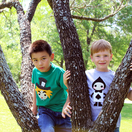 The Trumps - Spade - Alice's Adventure in Wonderland - Kids T-shirt