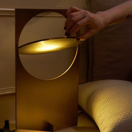 Sunset Table Lamp - Modern Metal Desk Lamp for Living Room & Bedroom