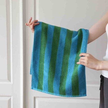 Ultra Soft Absorbent Retro Stripe Bath Towel - 100% Organic Premium