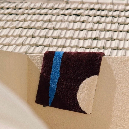 Ultra Soft Contemporary Abstract Bath Rug, Absorbent, Anti-slippery