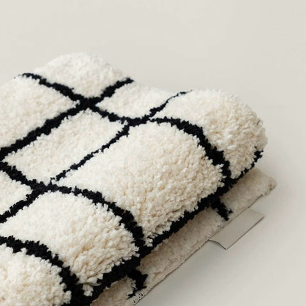 Ultra Soft Minimalist Nordic Stripe Bath Rug, Absorbent, Anti-slippery