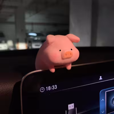 Cute Cartoon Pig Car Accessories Cute Cartoon Pig Car Accessories