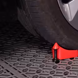 Portable Non-slip Bracket Triangle Car Tire Rubber Parking Block Car Stop Device