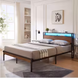 Queen Size Metal Platform Bed Frame With Wooden Headboard And Footboard With USB LINER Queen Size Metal Platform Bed Frame With Wooden Headboard And Footboard With USB LINER
