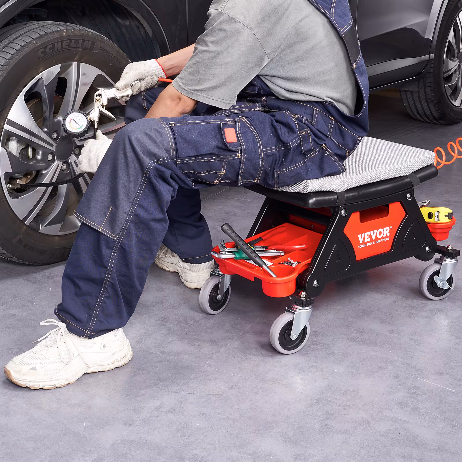VEVOR Mechanics Stool, 300 LBS Capacity Rolling Mechanic Seat With Wheels, With Three Slide Out Tool Trays And Drawer, Heavy Duty Roller Creeper Seat For Home Garage DIY Automotive