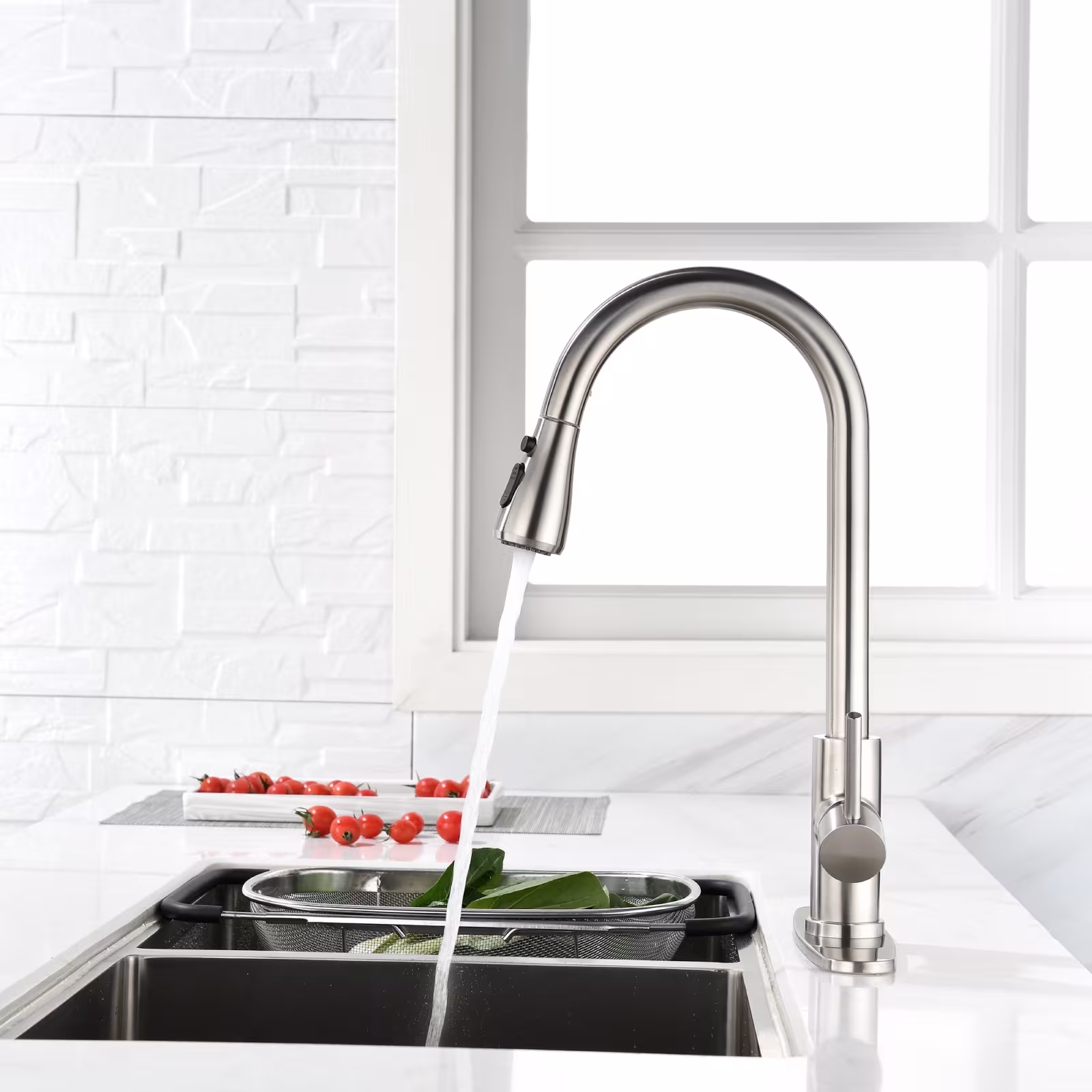 Single Handle High Pull Out Kitchen Faucet, Single-stage Stainless Steel Kitchen Sink Faucet, With Pull Down Spray