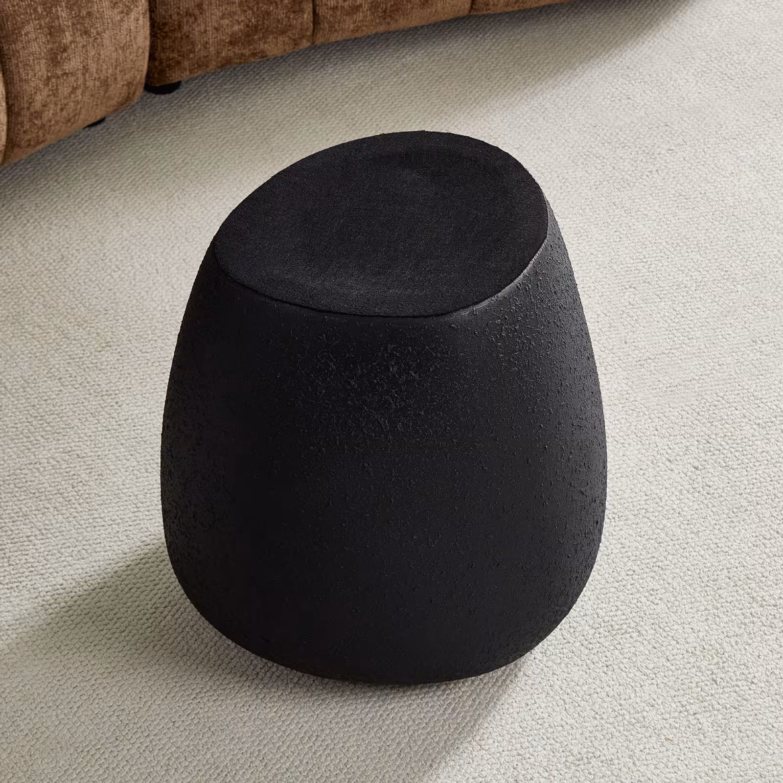 19.29 Inch Irregular Fiberglass Side Table Durable, Scratch-Resistant & Waterproof End Table For Living Room,Apartment,Office,Matt Black