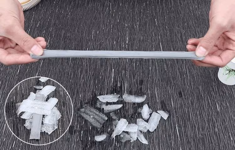 Self Leveling Roof, Wall, And Floor Waterproofing Materials