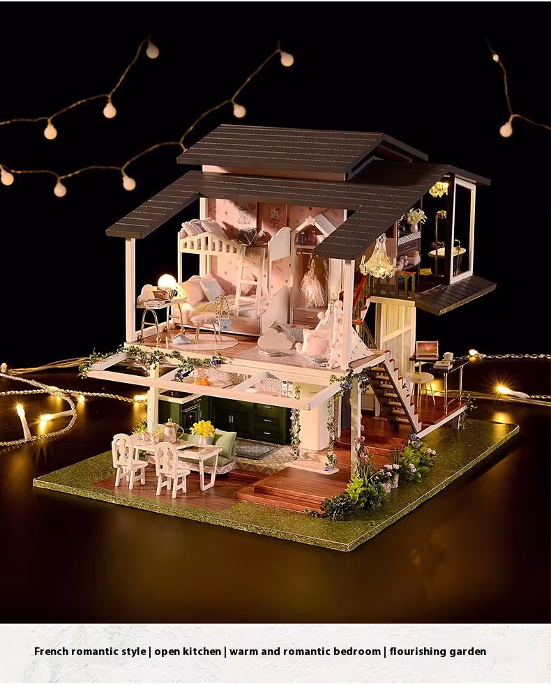 Cute Room New NYE Garden Toy Building Model