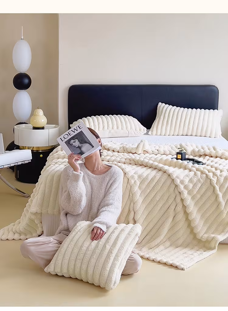 Soft Wind Bubble Velvet Blanket Warm Solid Rabbit Fur Blankets Double-sided Thickening Cover Throw Warm Fur Blanket