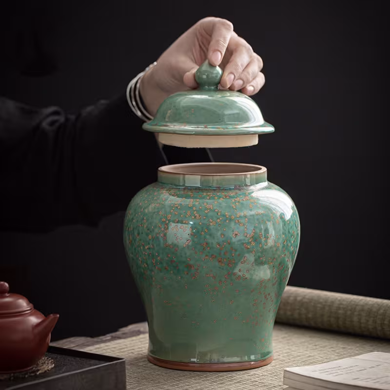 Kiln Baked Retro Temple Jar Chinese Tea Pot